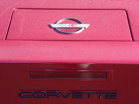 Used 1990 Chevrolet Corvette Convertible image 13