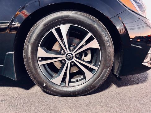 Used 2021 Nissan Sentra SV image 37