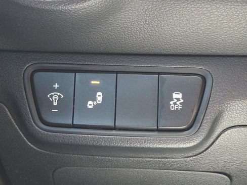 Used 2023 Kia Forte GT-Line w/ GT-Line Technology Package FWD image 21