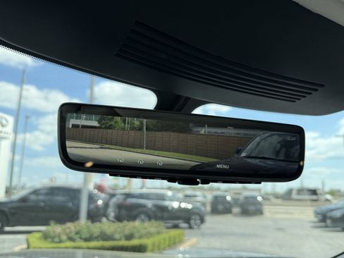 Certified 2025 INFINITI QX60 Luxe w/ Vision Package image 24