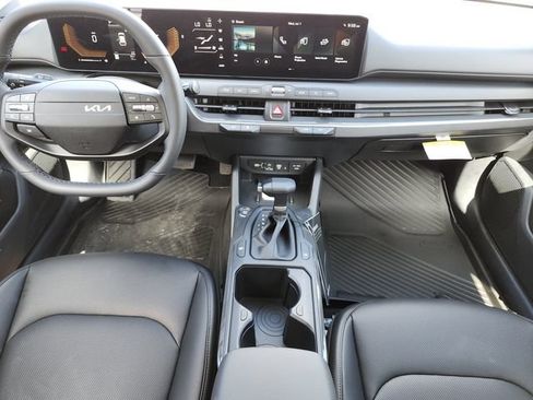 New 2026 Kia K4 EX FWD image 18