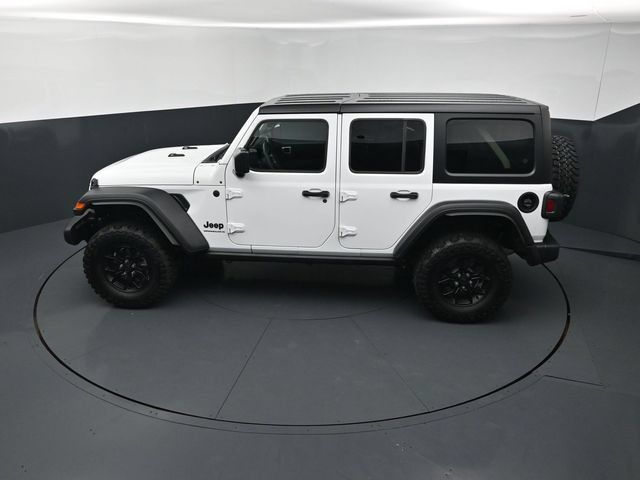 Used 2024 Jeep Wrangler Unlimited Sport AWD/4WD image 15