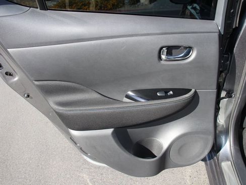 Used 2023 Nissan Leaf SV Plus FWD image 20