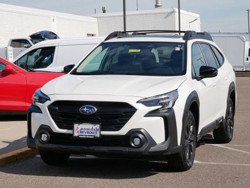 Used 2024 Subaru Outback Onyx Edition XT AWD/4WD image 3