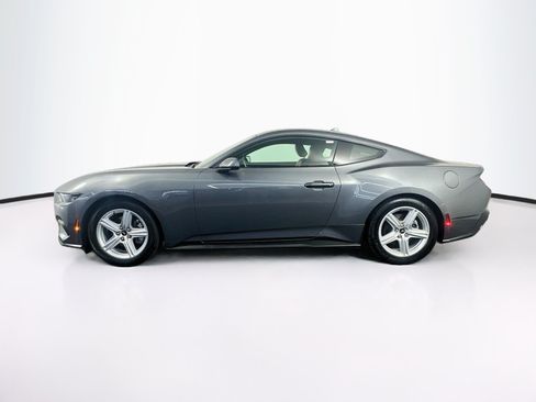 Used 2026 Ford Mustang Premium RWD image 4