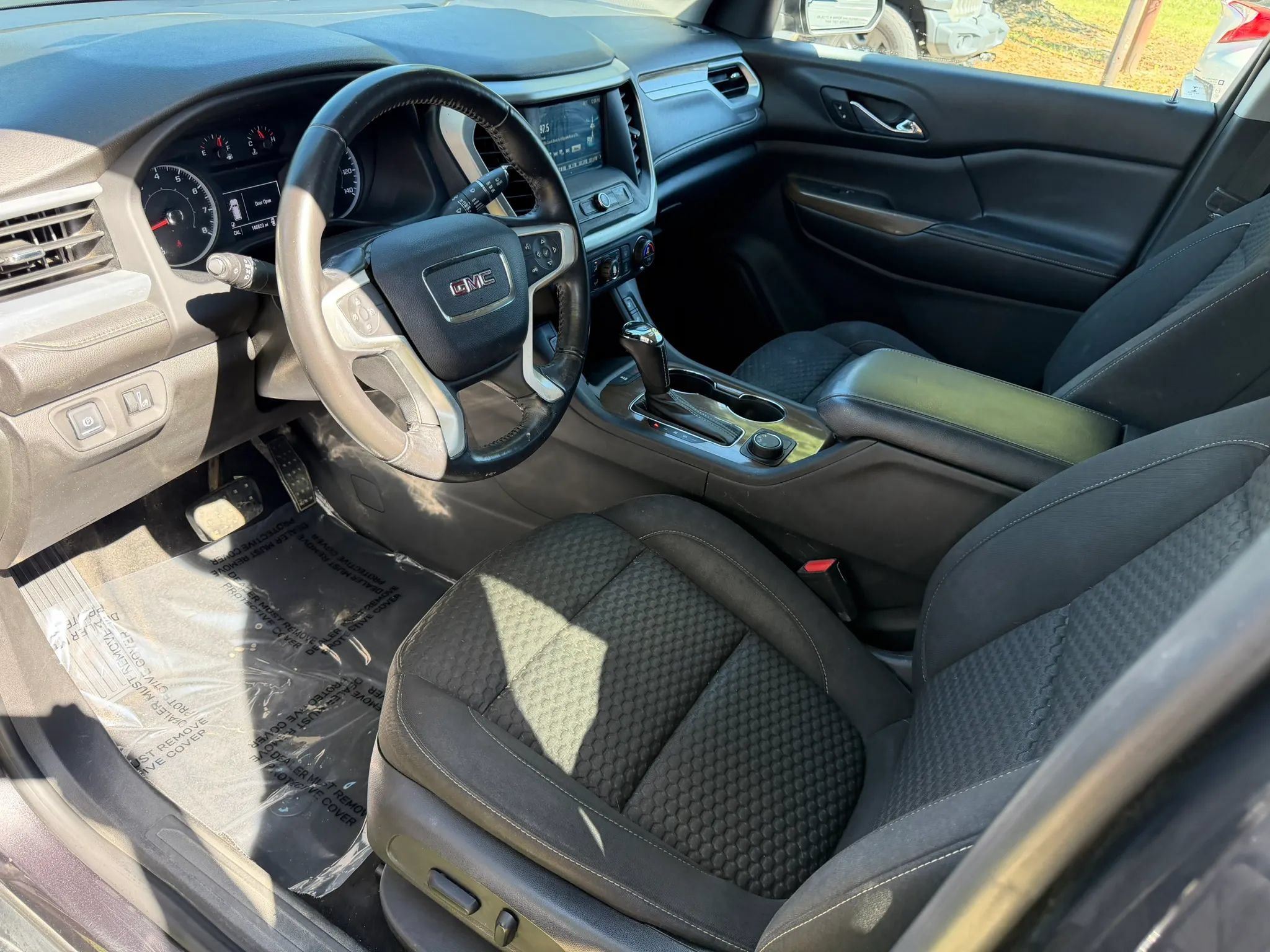 Used 2017 GMC Acadia SLE w/ Driver Alert Package I AWD/4WD image 21