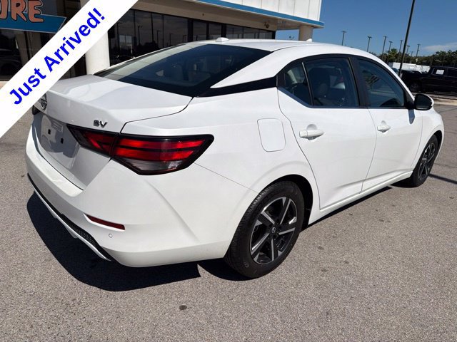 Used 2024 Nissan Sentra SV FWD image 43