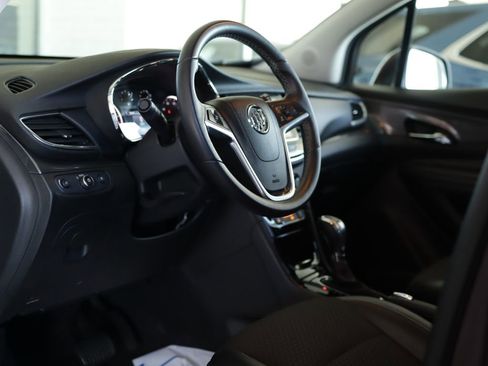 Used 2017 Buick Encore Preferred image 9