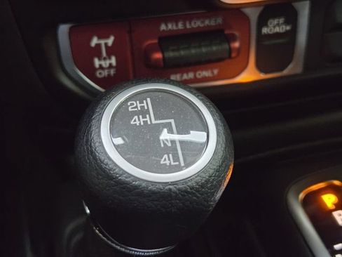 Certified 2026 Jeep Wrangler Unlimited Sport AWD/4WD image 25