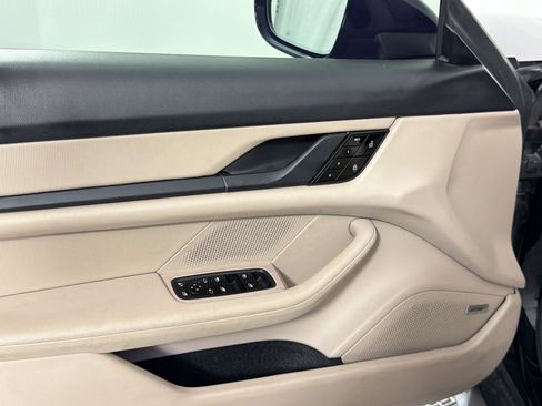 Certified 2021 Porsche Taycan 4S AWD/4WD image 15
