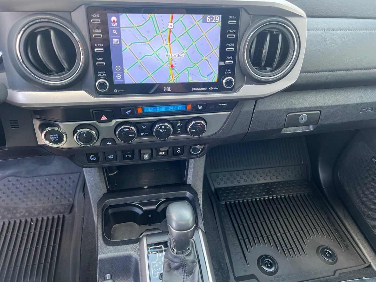 Used 2022 Toyota Tacoma Limited AWD/4WD image 15