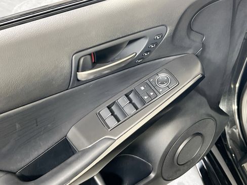 Used 2023 Lexus IS 350 F Sport image 18