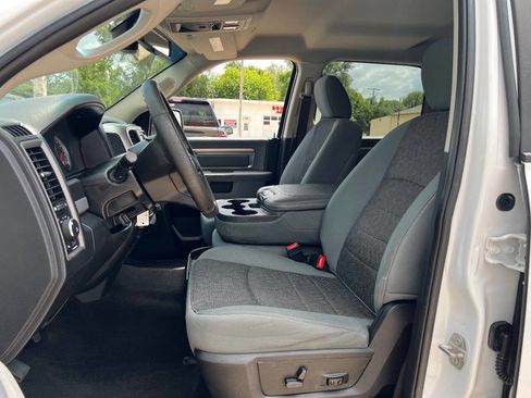 Used 2017 RAM 1500 Outdoorsman image 9