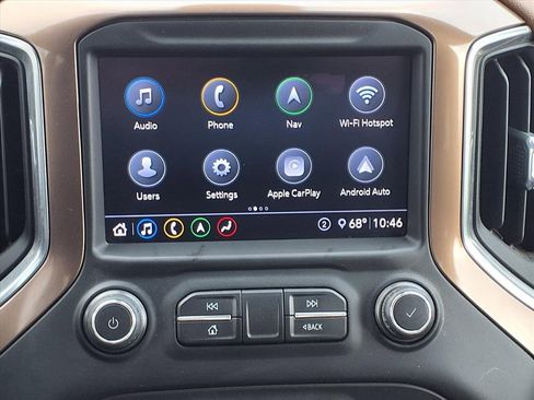 Used 2020 Chevrolet Silverado 2500 High Country w/ Technology Package image 18