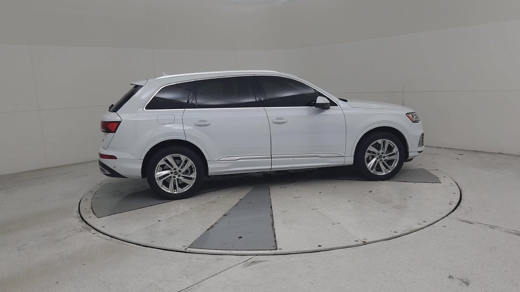 Used 2021 Audi Q7 2.0T Premium w/ Convenience Package AWD/4WD image 17