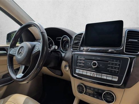 Certified 2017 Mercedes-Benz GLS 550 4MATIC image 24
