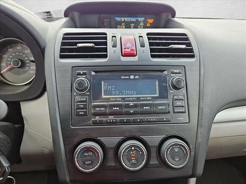 Used 2015 Subaru Forester 2.5i Limited image 13