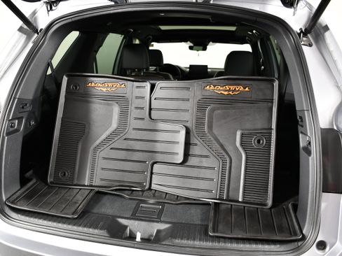 Used 2025 Honda Pilot TrailSport image 52