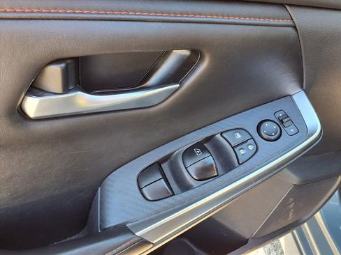 Used 2024 Nissan Sentra SR FWD image 17