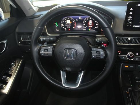 Used 2023 Honda Civic Touring image 20