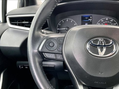 Used 2024 Toyota Corolla SE FWD image 24