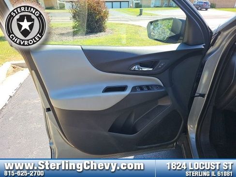 Used 2023 Chevrolet Equinox LS image 21