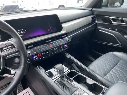 Used 2024 Kia Telluride SX Prestige X-Pro image 24