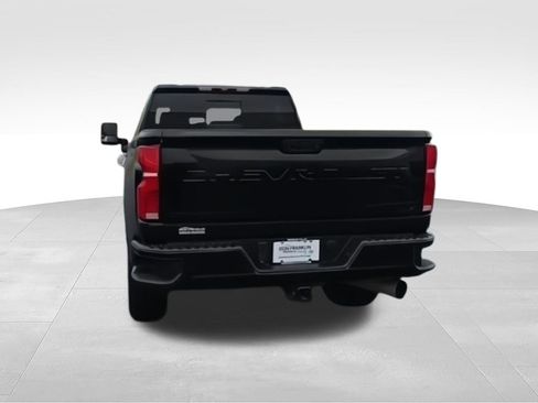 Used 2024 Chevrolet Silverado 2500 LTZ w/ LTZ Plus Package AWD/4WD image 9