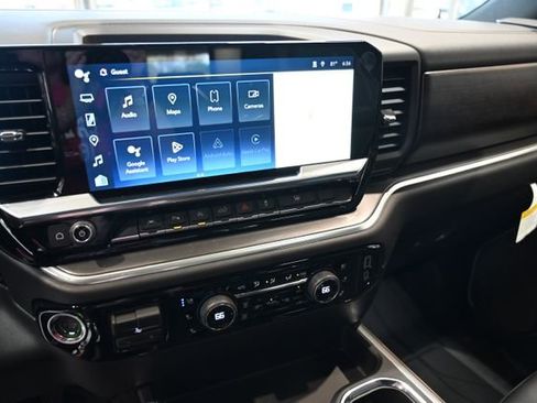 New 2026 Chevrolet Silverado 1500 High Country w/ High Country Premium Package AWD/4WD image 14