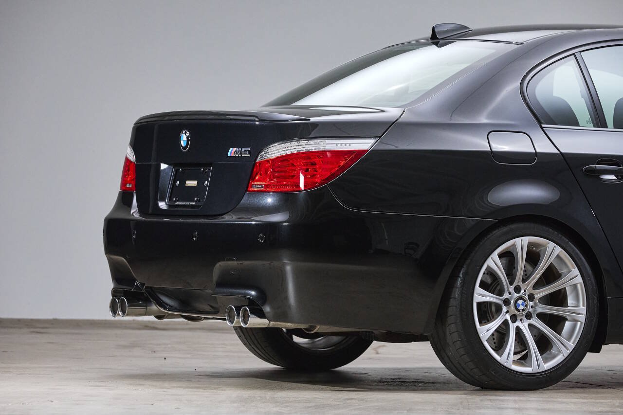 Used 2008 BMW M5 RWD image 19