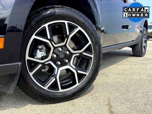 Used 2025 Ford Maverick Lariat w/ 4K Tow Package AWD/4WD image 2