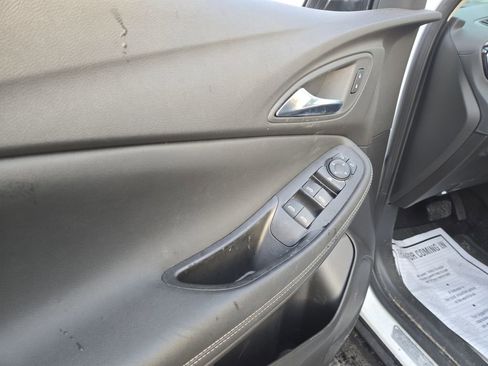 Used 2023 Buick Encore GX Select image 11