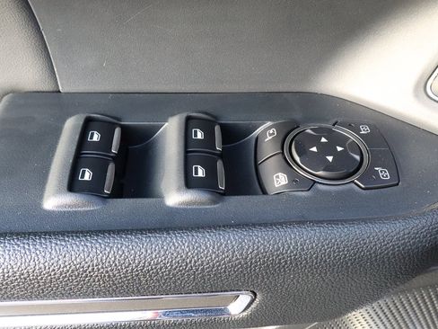 Used 2022 Ford Expedition XLT image 15