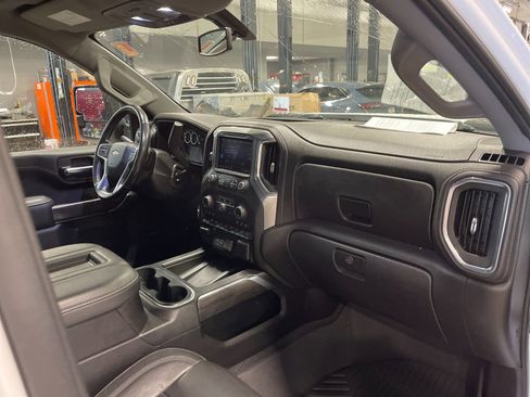 Used 2020 Chevrolet Silverado 2500 LTZ w/ LTZ Plus Package AWD/4WD image 17
