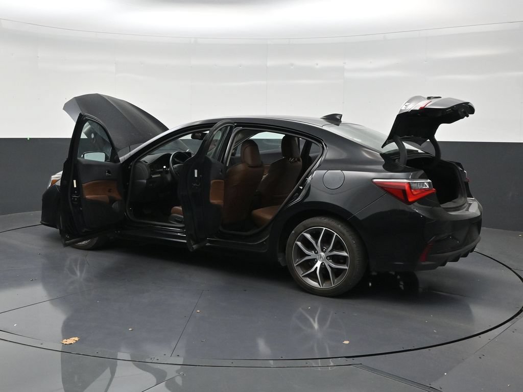 Used 2019 Acura ILX w/ Premium Package FWD image 30