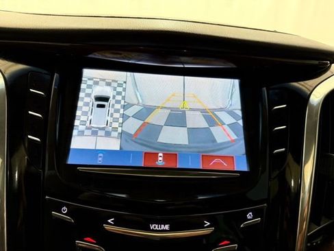 Used 2018 Cadillac Escalade Premium Luxury image 41