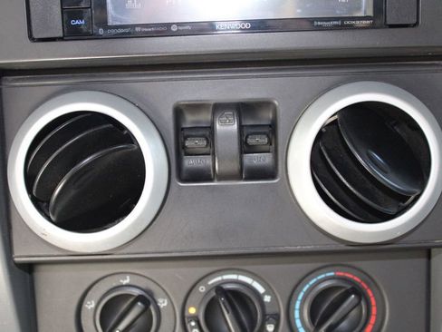 Used 2010 Jeep Wrangler Sahara w/ Dual Top Group AWD/4WD image 17