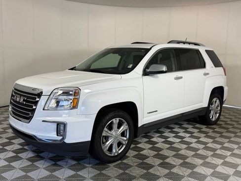 Used 2016 GMC Terrain SLT w/ Open Road Package FWD image 2