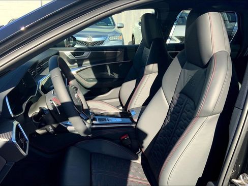 New 2026 Audi RS 6 performance image 7