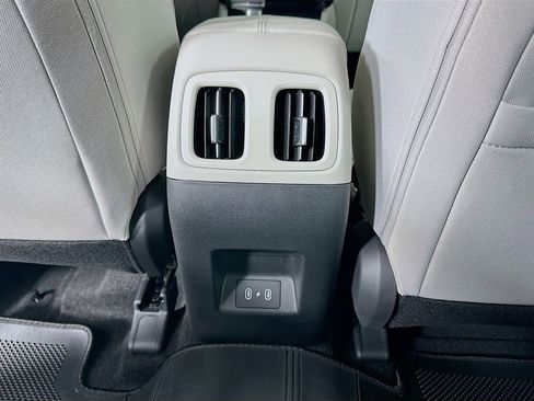 New 2026 Hyundai Tucson SEL image 17