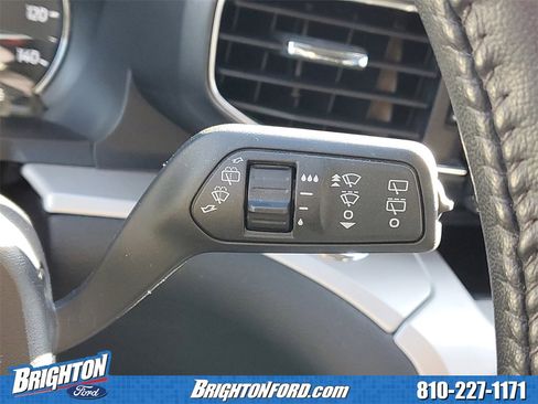 Used 2023 Ford Explorer XLT w/ Equipment Group 202A image 21