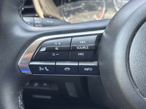 Used 2025 MAZDA CX-30 AWD 2.5 S w/ Preferred Package image 16