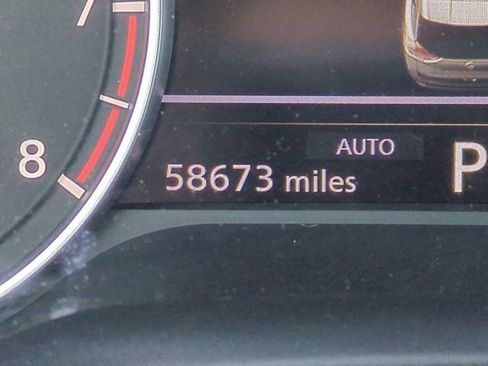 Used 2023 Nissan Rogue SV image 25