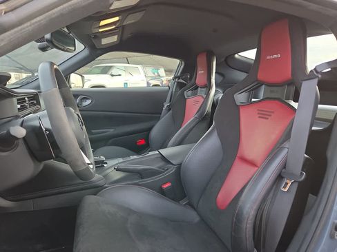 Used 2024 Nissan Z NISMO w/ Floor Mat Package image 15