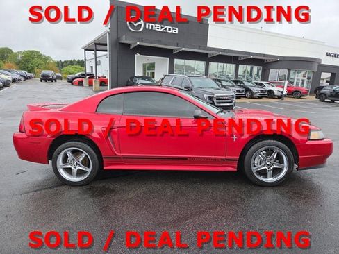 Used 2000 Ford Mustang Coupe image 6