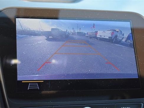 Used 2020 Chevrolet Malibu Premier image 32