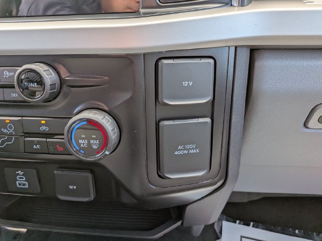 New 2026 Ford F250 XLT w/ XLT Premium Package AWD/4WD image 28