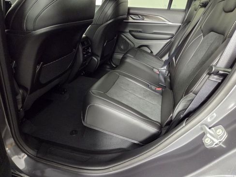 New 2026 Jeep Grand Cherokee Altitude RWD image 22