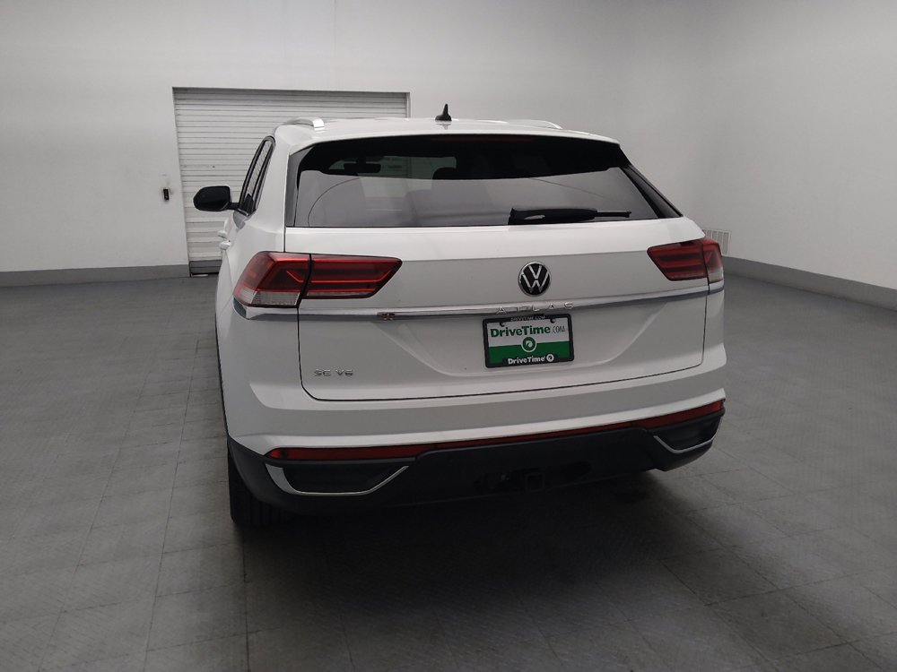 Used 2023 Volkswagen Atlas Cross Sport SE FWD image 6
