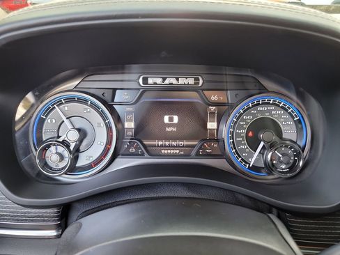 Used 2020 RAM 2500 Limited image 29